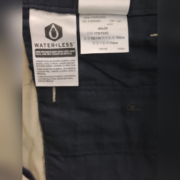 Dockers Khaki Pants Mens Size 40x30 Tan Pocket Pleated Front Relaxed Comfort Fit - Picture 5 of 9